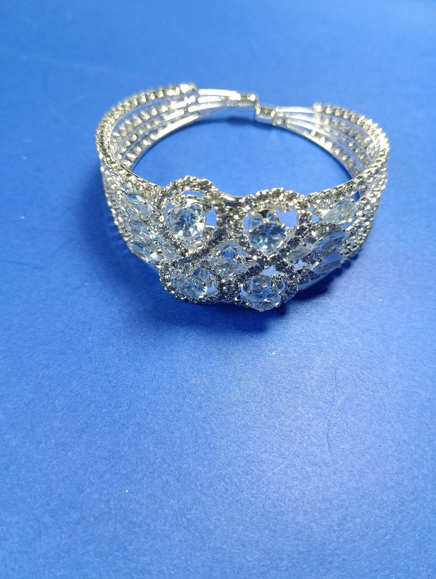 Elegant Multi-Stone Crystal Bracelet β Silver Artificial Kada for Women | Party, Bridal & Festive Wear
