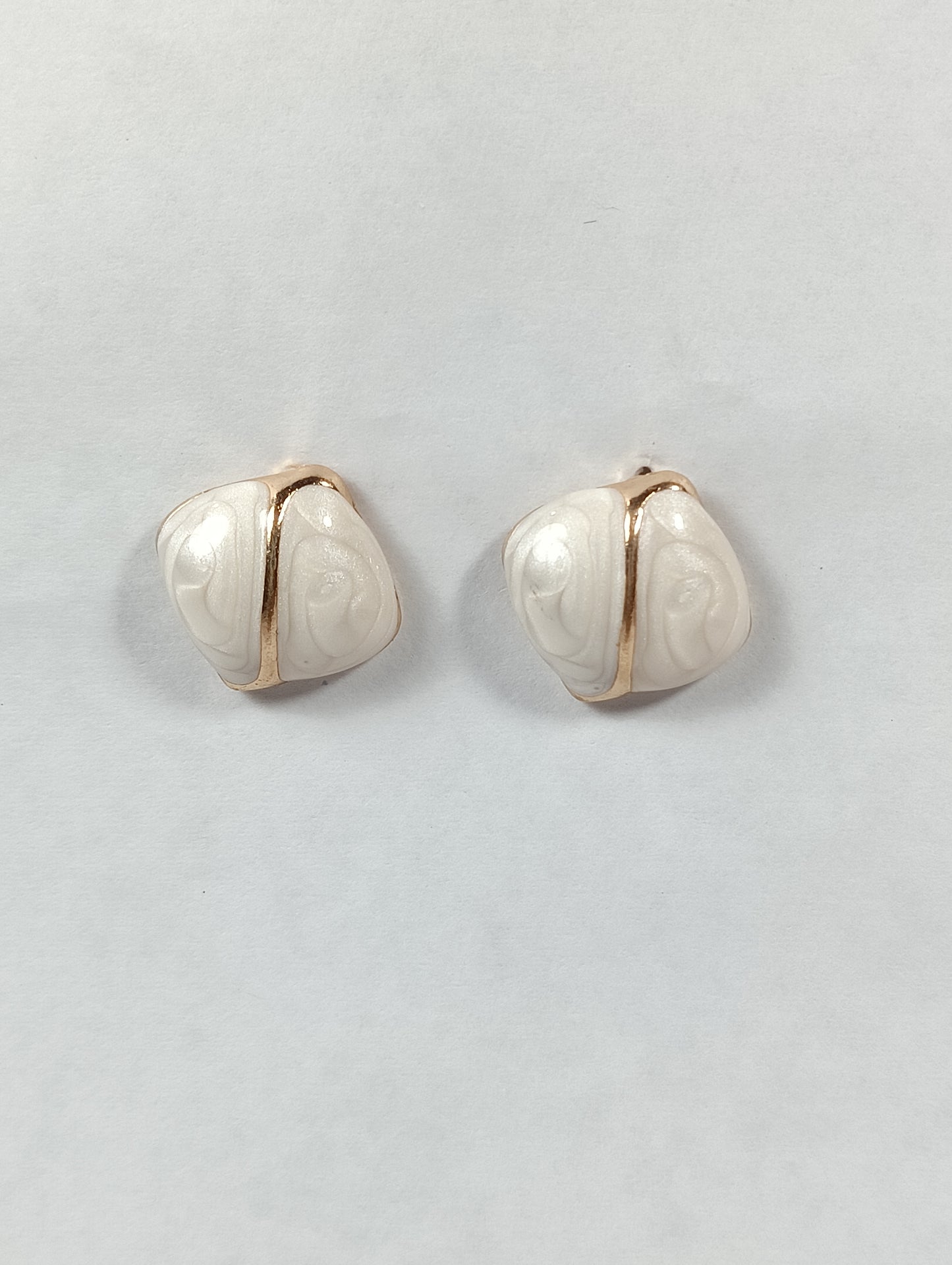 White Enamel Gold Accent Stud Earrings – Vintage-Inspired Minimal Earrings for Women